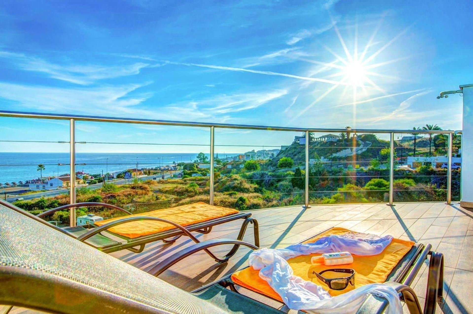 Ferienhaus Mit Privatpool Fuer 8 Personen Ca 105 Qm In Torrox Costa, Andalusien Costa Del Sol Exterior photo